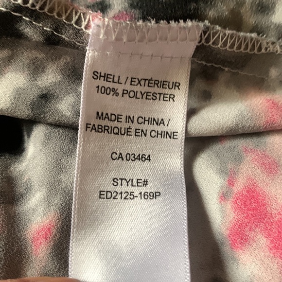 Tie Dye Style Short Sleeve Blouse - Picture 4 of 5